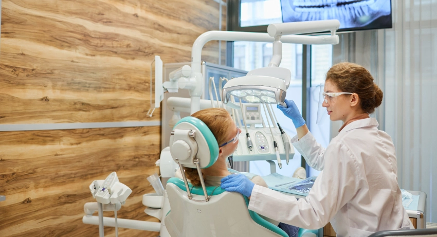 Visiting-dentist